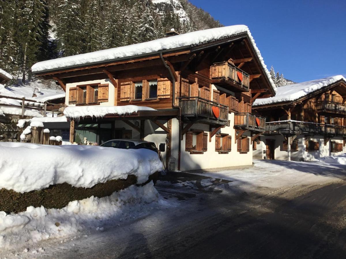 Bed And Breakfast Chalet Manava Morzine Bagian luar foto